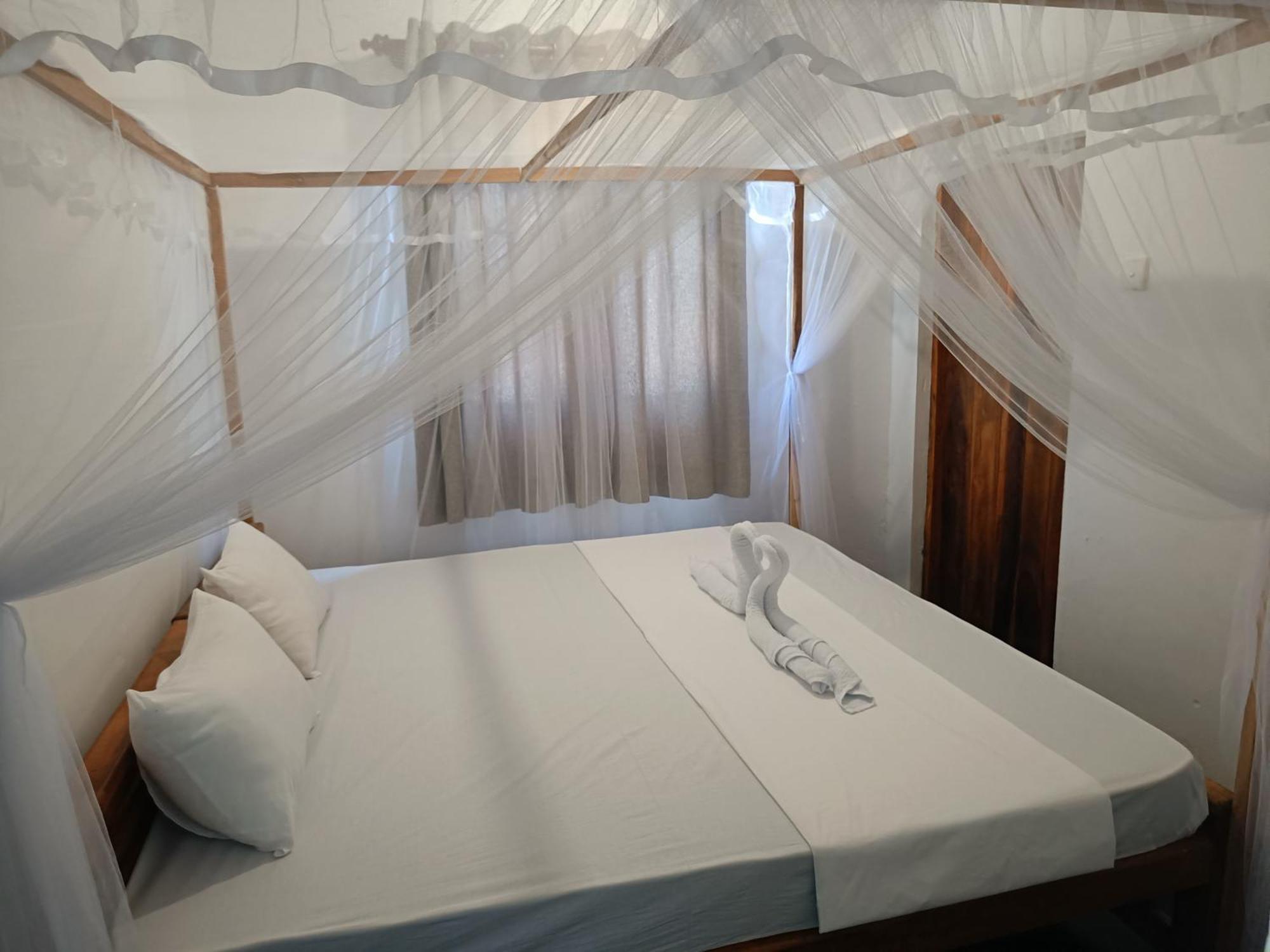 Kingly Aroma Hotell Arugam Kudah Rom bilde