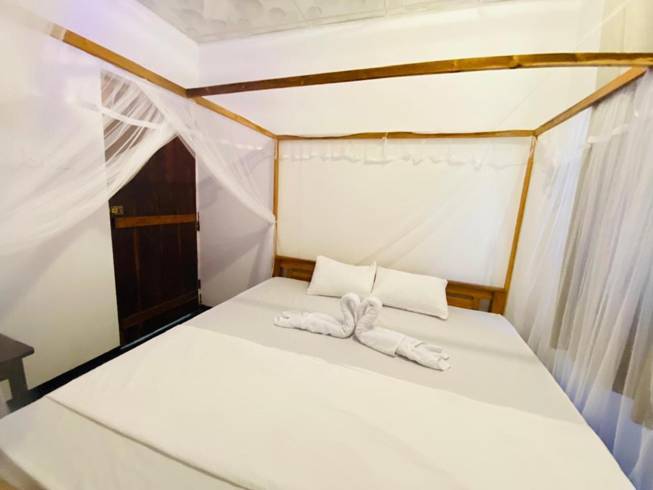 Kingly Aroma Hotell Arugam Kudah Eksteriør bilde